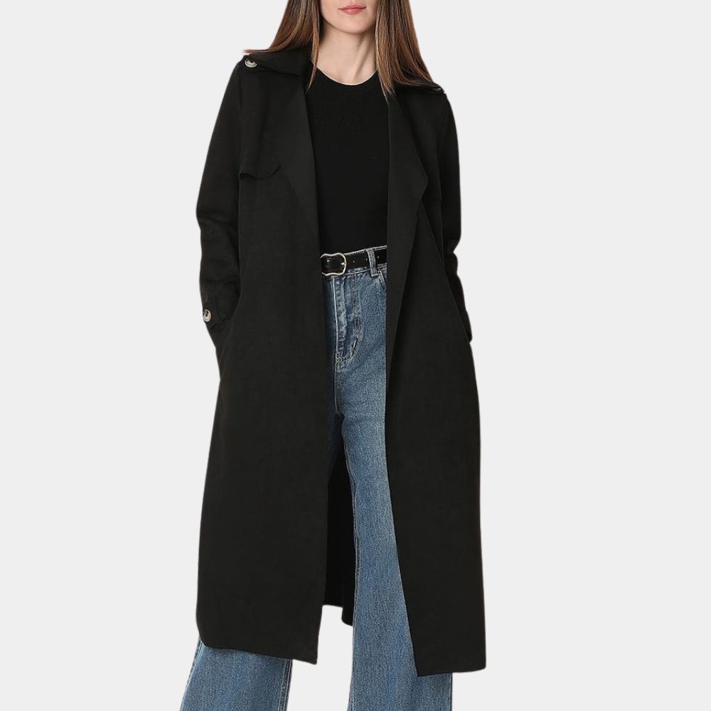 Elizabeth McGovern (Helen) The Talamasca The Secret Order Black Coat - Front View