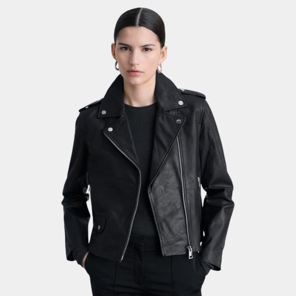 Now You See Me: Now You Don't Rosamund Pike (Veronika Vanderberg) Black Leather Jacket - Front View